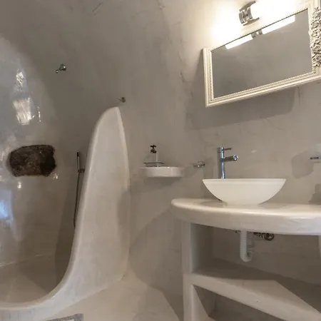 Cally Cave House *