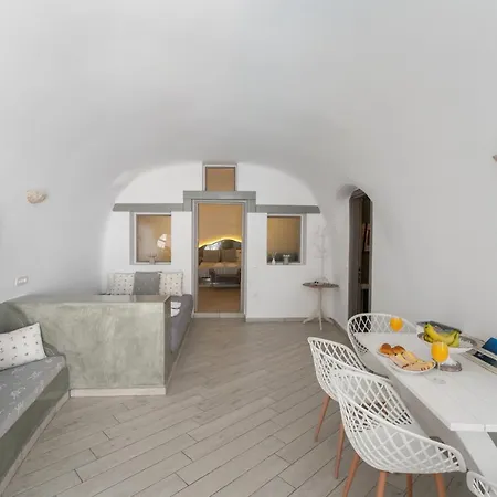 Semesterbostad Cally Cave House *
